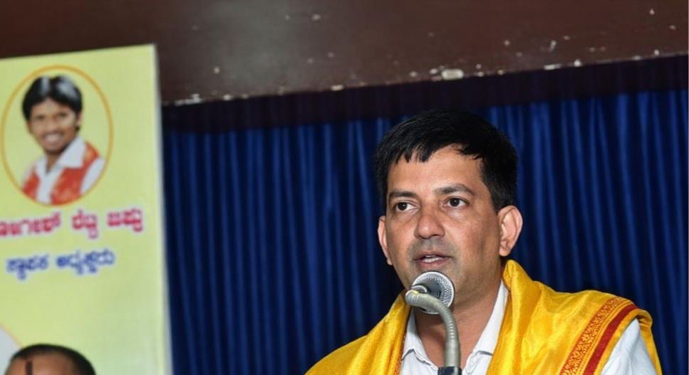 ಜನರಲ್ಲಿ ದೈರ್ಯ ಬೆಳೆಸಬೇಕಾದ ಸಂಘಟನೆಗಳು — ಭಯ ಹುಟ್ಟಿಸುವುದು ಎಷ್ಟು ಸರಿ? – ಪ್ರಶಾಂತ್ ಭಟ್ ಕಡಬ