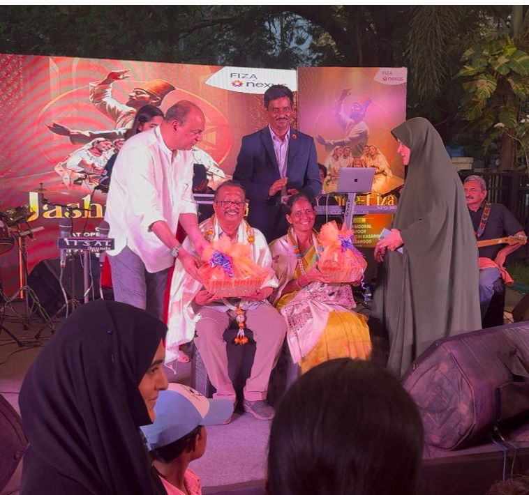 ಜೆಡಿಎಸ್ ರಾಜ್ಯ ಉಪಾಧ್ಯಕ್ಷರು ಹಾಗೂ ಪಕ್ಷದ ವಕ್ತಾರರಾದ ಎಂ.ಬಿ. ಸದಾಶಿವ ರವರಿಗೆ, ವಿಶೇಷ ಮಕ್ಕಳ ಆರೈಕೆಯಲ್ಲಿ ತೋರಿದ ಮಾನವೀಯತೆ ಹಾಗೂ ಸಮರ್ಪಿತ ಸೇವೆಯನ್ನು ಪರಿಗಣಿಸಿ ಸನ್ಮಾನ