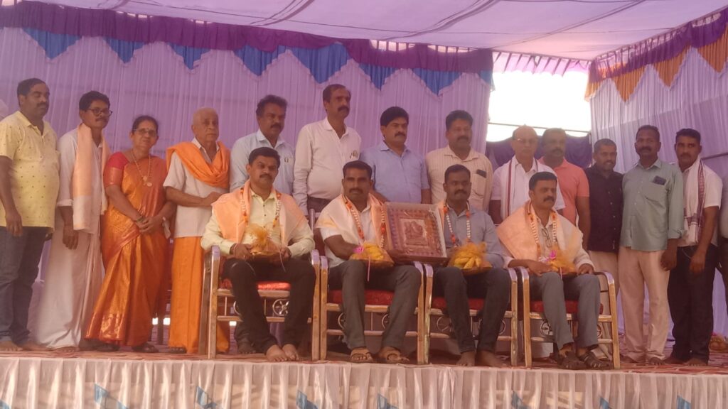 ಹೇರಾಡಿ ಆದಿಶೇಷನಾಗ ಸನ್ನಿಧಿ ವಾರ್ಷಿಕೋತ್ಸವ: ಪೊಲೀಸರಿಗೆ ಗೌರವ ಸನ್ಮಾನ
