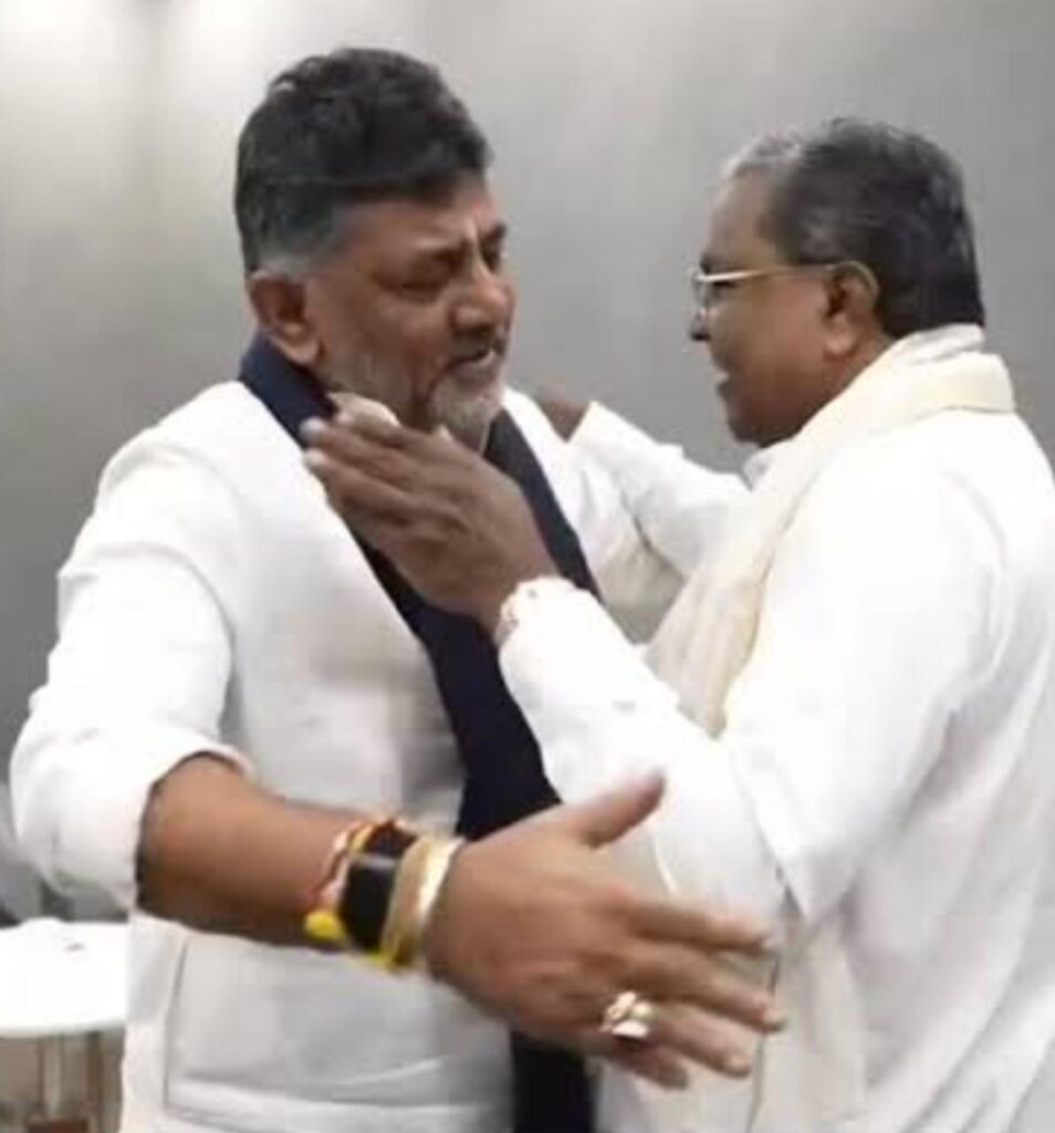 ಕರ್ನಾಟಕ ರಾಜಕೀಯದಲ್ಲಿ ಅಸ್ಥಿರತೆ ಹೆಚ್ಚಳ: ಸಿದ್ದರಾಮಯ್ಯ ರಾಜಿನಾಮೆ ಕಾಂಗ್ರೆಸ್ ಒಳಜಗಳದ ಪರಾಕಾಷ್ಠೆಯೇ?
