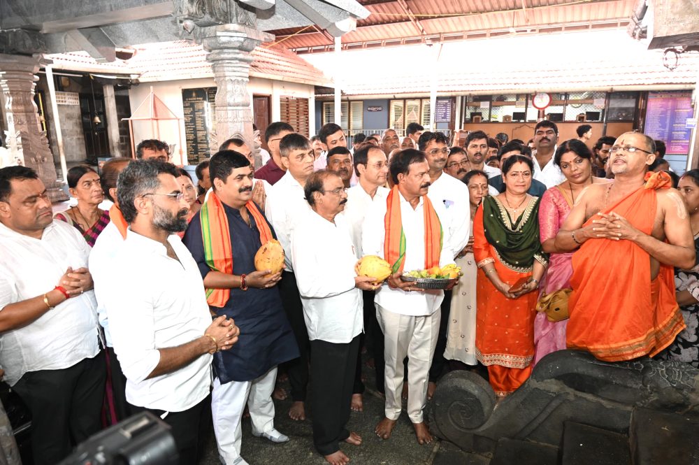 ಪ್ರಧಾನಿ ಮೋದಿ ಅವರ ದೀರ್ಘಾಯುಷ್ಯಕ್ಕಾಗಿ ಕದ್ರಿ ದೇವಸ್ಥಾನದಲ್ಲಿ ವಿಶೇಷ ರಂಗ ಪೂಜೆ