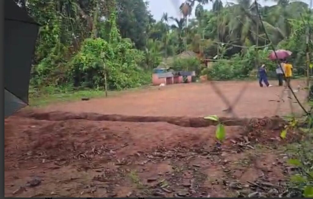 ಆಟದ ಮೈದಾನ ಉಳಿಸಿ ಮಕ್ಕಳ ಹಕ್ಕು ಕಾಪಾಡಿದ ತುಳುನಾಡ ರಕ್ಷಣಾ ವೇದಿಕೆ
