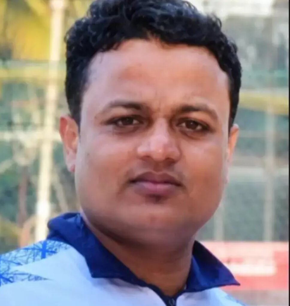 ಉಡುಪಿಯಲ್ಲಿ ಸಹಕಾರಿ ಸೊಸೈಟಿ ಸಿಇಒ ಆತ್ಮಹತ್ಯೆ ,ಅಂಬಲಪಾಡಿ ಫ್ಲಾಟಿನಲ್ಲಿ ನೇಣು ಬಿಗಿದ ಸ್ಥಿತಿಯಲ್ಲಿ ಪತ್ತೆ; ಸಾವಿನ ಹಿಂದಿನ ಕಾರಣ ನಿಗೂಢ