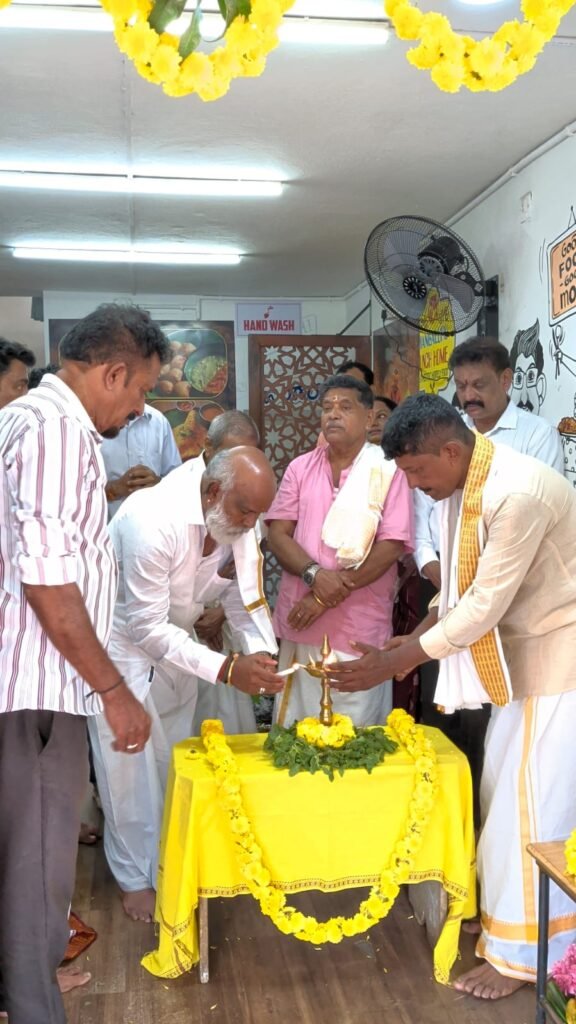 ಹೊಟೇಲ್ ನ್ಯೂ ಜಯಭಾರತ್ ಫ್ಯಾಮಿಲಿ ರೆಸ್ಟೋರೆಂಟ್ಗೆ ಚಾಲನೆ