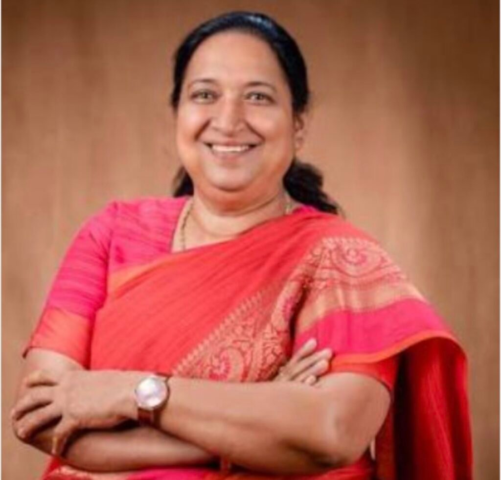 ಕರ್ನಾಟಕದ ನೂತನ ರಾಜ್ಯಪಾಲೆಯಾಗಿ ಡಾ. ಸುಧಾ ಯಾದವ್ ನೇಮಕ ಮಾಜಿ ಸಂಸದೆ, ಶಿಕ್ಷಣ ತಜ್ಞೆ ಡಾ. ಸುಧಾ ಯಾದವ್ಗೆ ಮಹತ್ವದ ಜವಾಬ್ದಾರಿ; ಕರ್ನಾಟಕದ ಎರಡನೇ ಮಹಿಳಾ ರಾಜ್ಯಪಾಲೆ